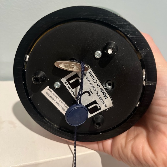 Rare Burberry vintage Musical Snow Globe NEW - Picture 8 of 8